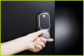 Expert Locksmith Services Milwaukee, WI 414-797-1002 - 11-business-locksmiths